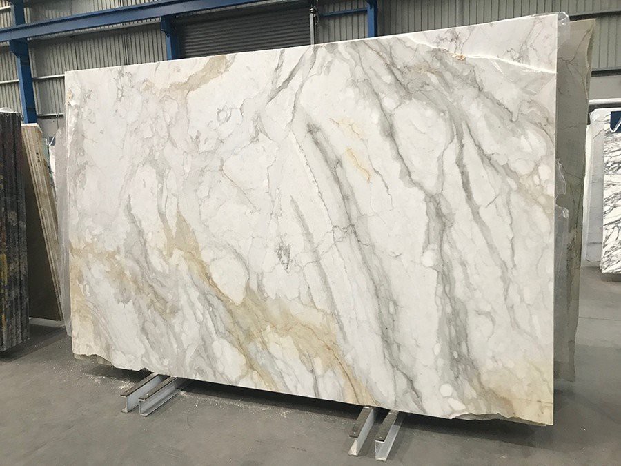 calacatta oro gold marble.jpg