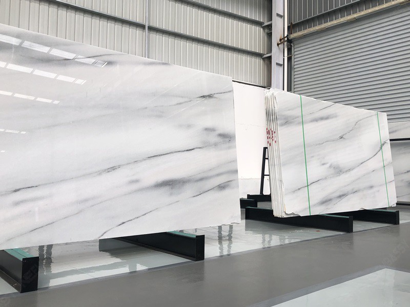 Polar White Marble Strong Vein Slab 02.jpg Polar White Marble Strong Vein Slab 02.jpg